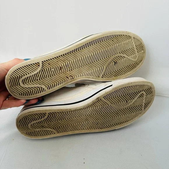 Nike Court Legacy White Slip-On Shoes Women’s Size 8 - Picture 4 of 10